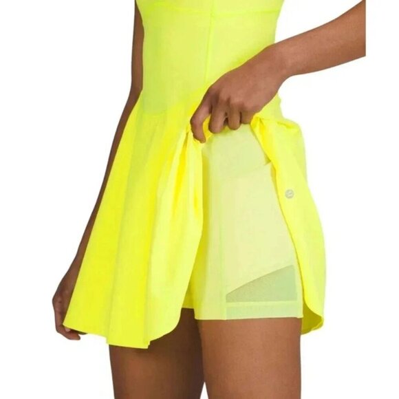 Lululemon Court Crush Dress Electric Lemon Tennis Pickle Ball Size 4 - Picture 2 of 12